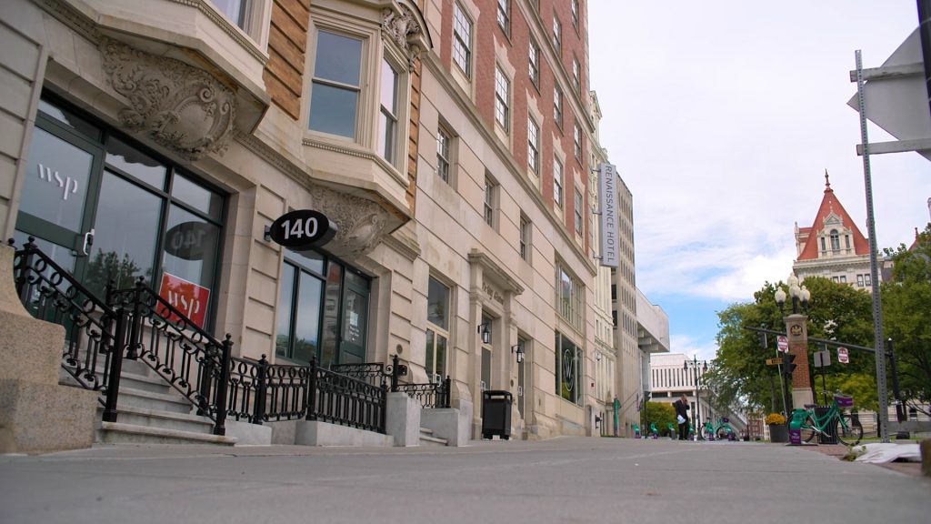 Renaissance hotel albany ny state street wedding